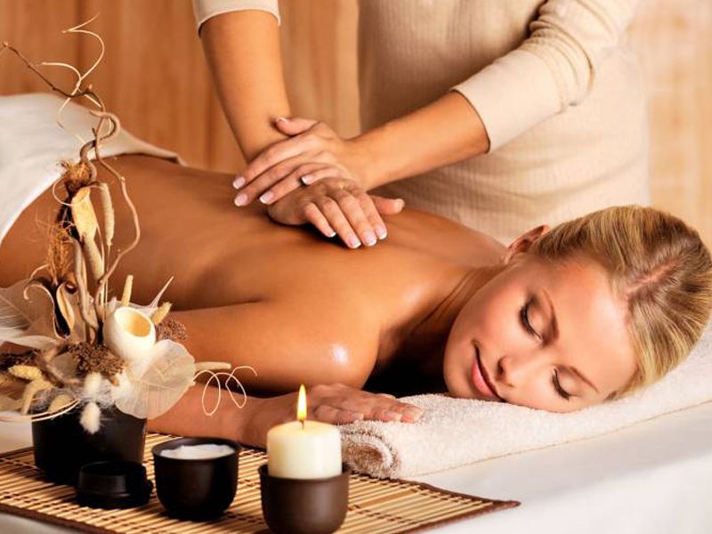 Giving a Spa or massage certificate on the Women's Day will definitely surprise and cheer up your lady