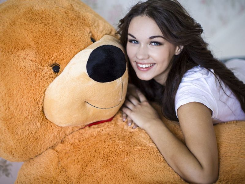Soft toys will always make your lady smile and have warm-hearted thoughts of you
